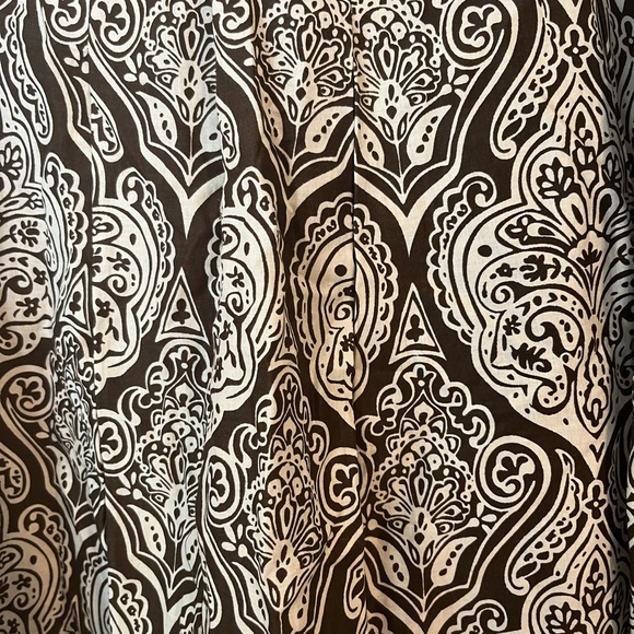 SOLD!!!
Apt. 9 MIDI Skirt Size 12 - Picture 3 of 7